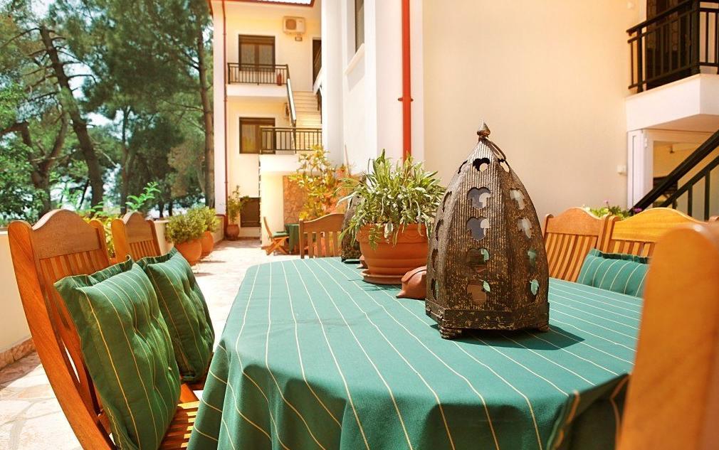 Avra Apartments Neos Marmaras Exterior photo